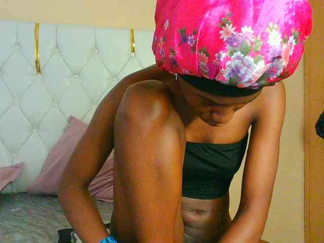 Hornygirl21 webcam
