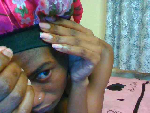 Hornygirl21 webcam