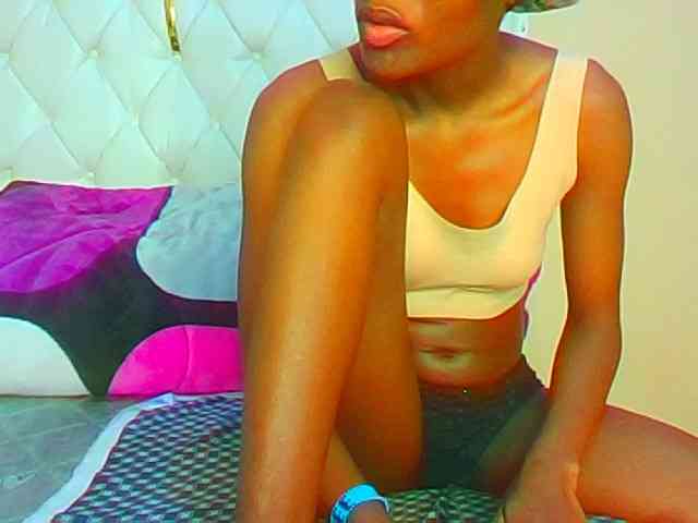 Hornygirl21 webcam