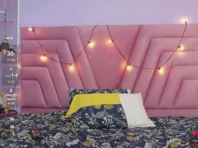bigcurvymoomy