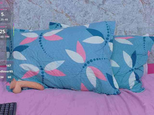 Preview of bigcurvymoomy