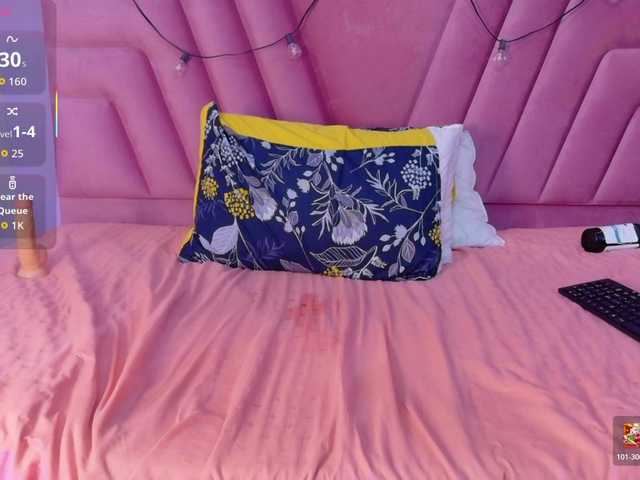 Preview of bigcurvymoomy