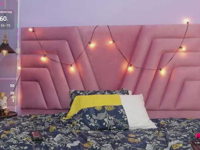 Preview of bigcurvymoomy