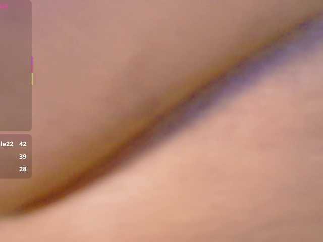 bigcurvymoomy