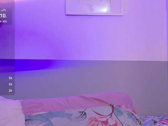 bigcurvymoomy live cam