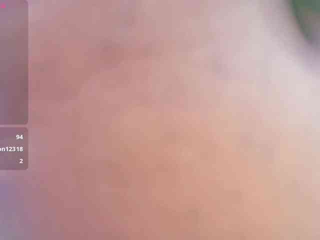 bigcurvymoomy webcam