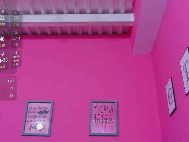 bigcurvymoomy webcam