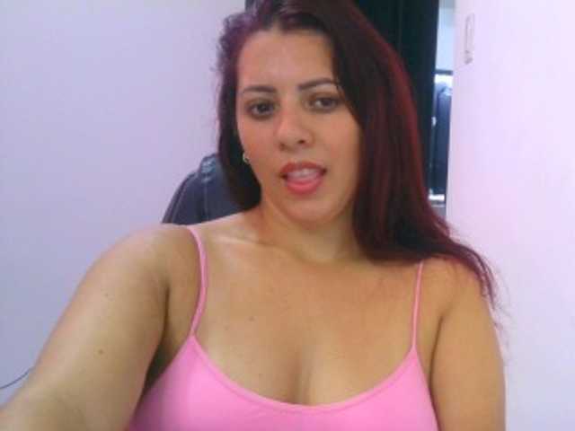 anne-kis live cam on BongaCams