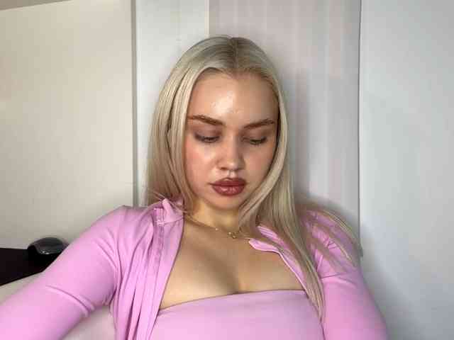 YaekoEisnaugle webcam