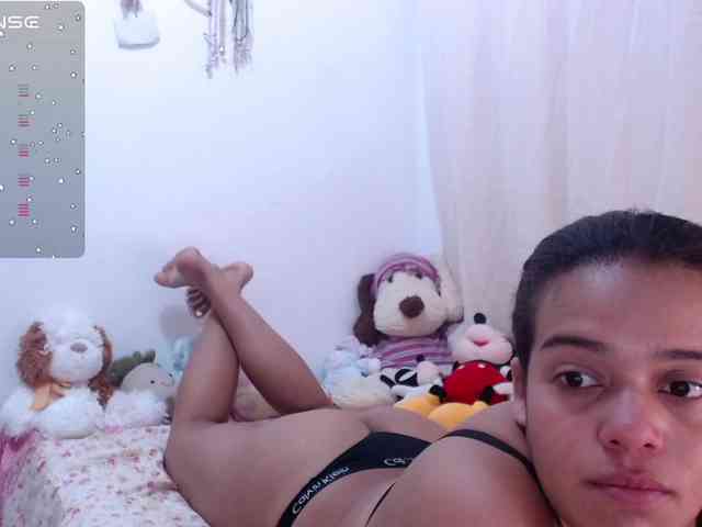 JadeHarris webcam