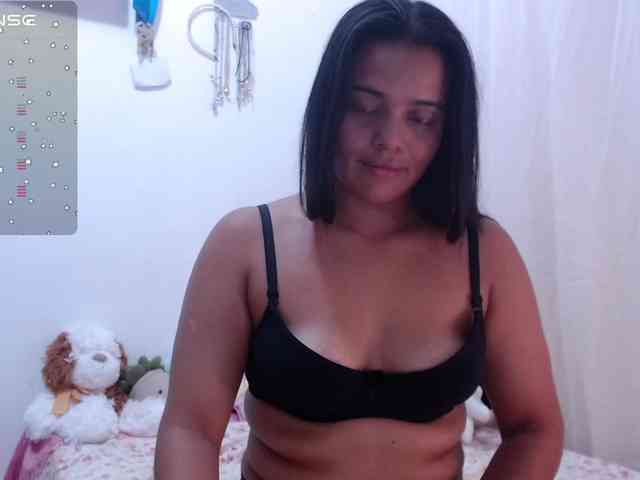 JadeHarris webcam