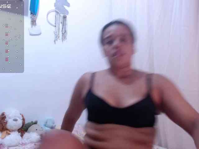 JadeHarris webcam