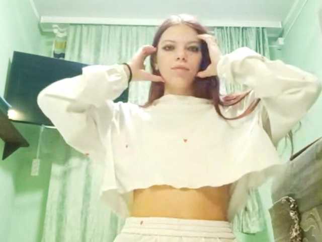  AnamariaCuomo chat room