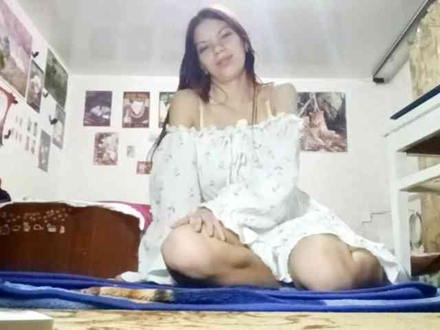 AnamariaCuomo webcam