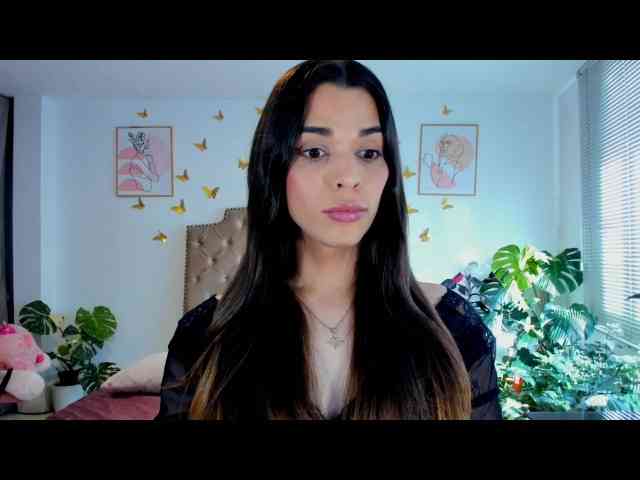 BellaGrego Live Webcam on BongaCams