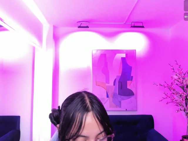 ary-gala live cam on BongaCams