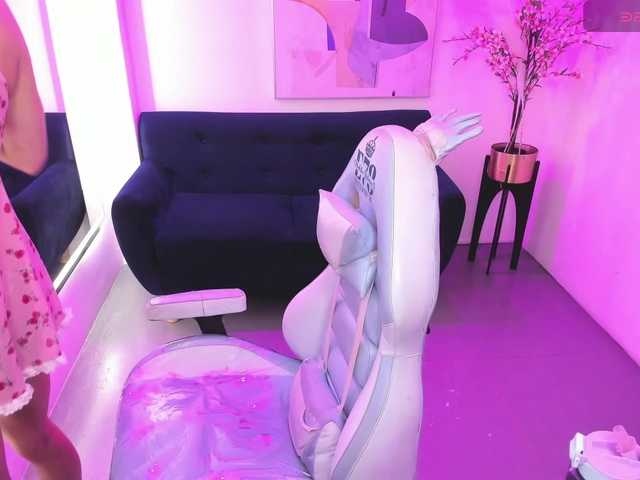 ary-gala live cam on BongaCams