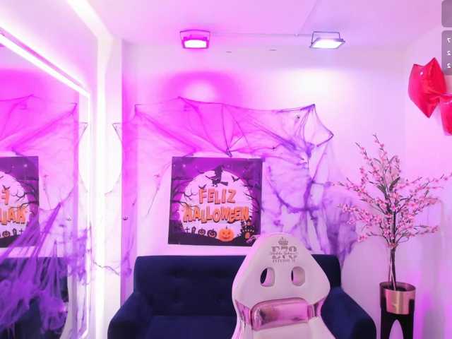 ary-gala live cam on BongaCams