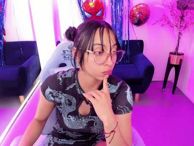ary-gala live cam on BongaCams