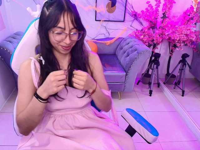 ary-gala live cam on BongaCams