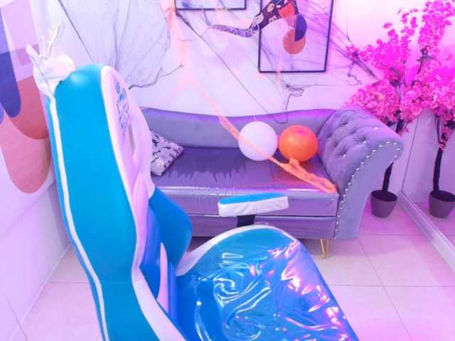 ary-gala live cam on BongaCams