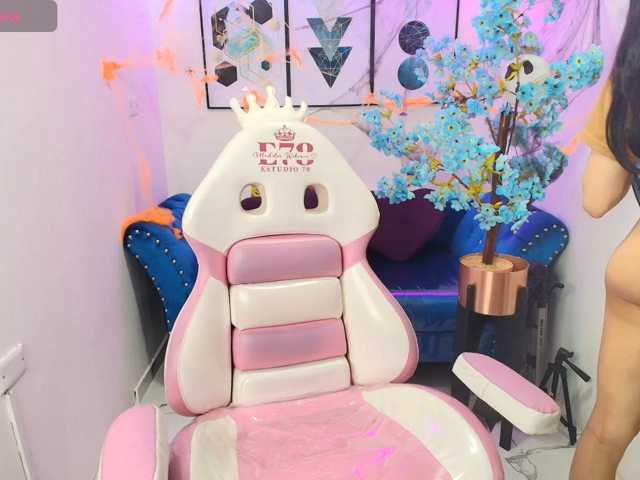 ary-gala live cam on BongaCams