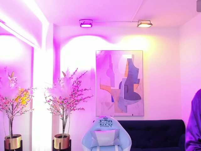 ary-gala live cam on BongaCams