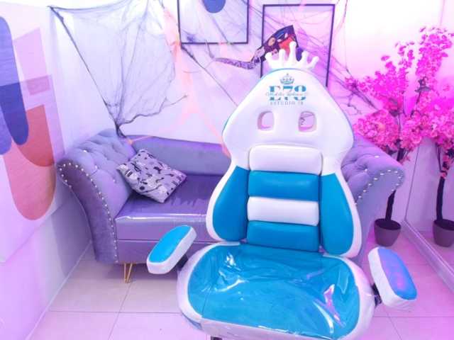 ary-gala live cam on BongaCams