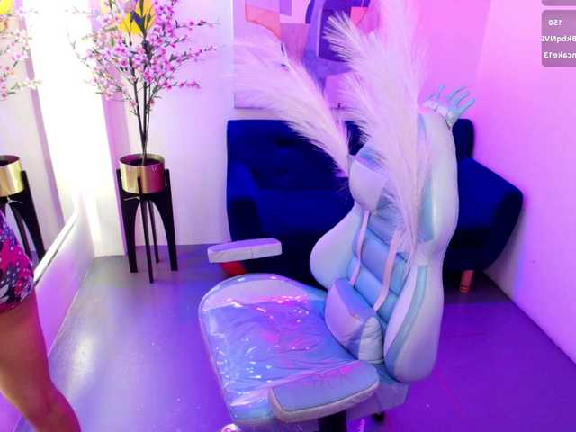 ary-gala live cam on BongaCams