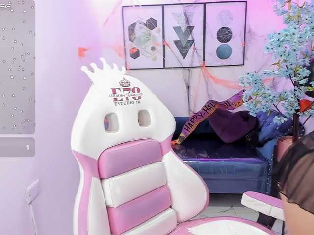 ary-gala live cam on BongaCams