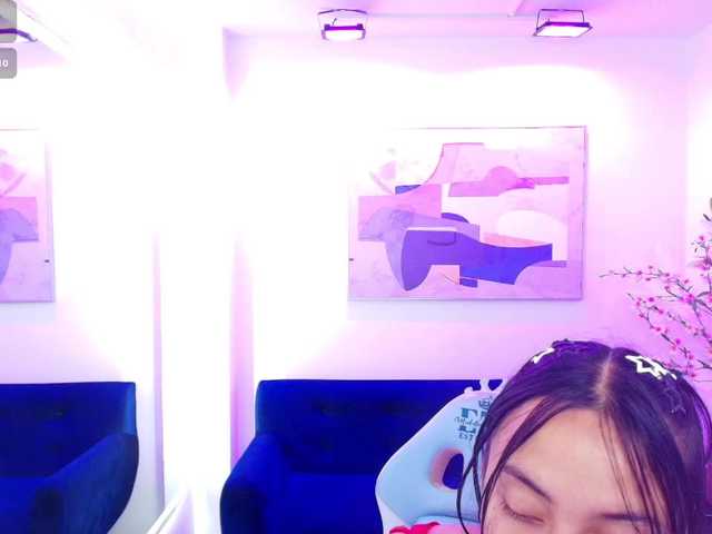 ary-gala live cam on BongaCams