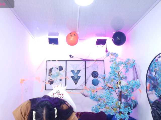 ary-gala live cam on BongaCams