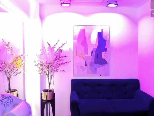 ary-gala live cam on BongaCams