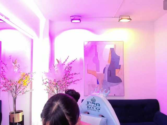 ary-gala live cam on BongaCams