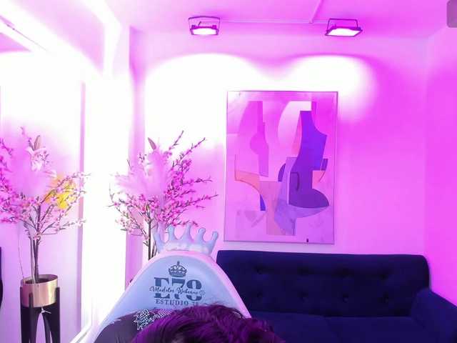 ary-gala live cam on BongaCams