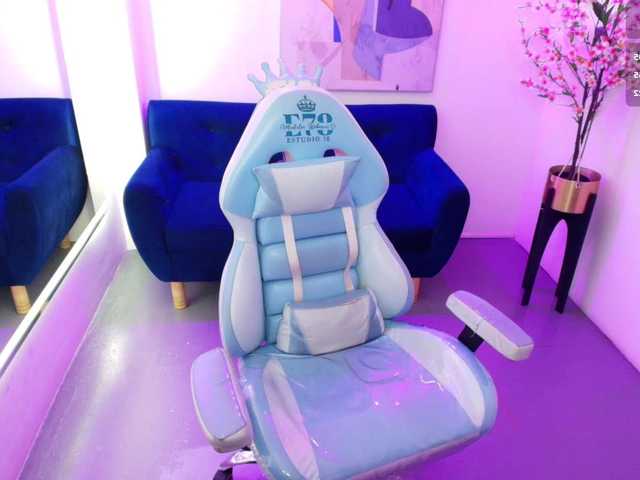 ary-gala live cam on BongaCams