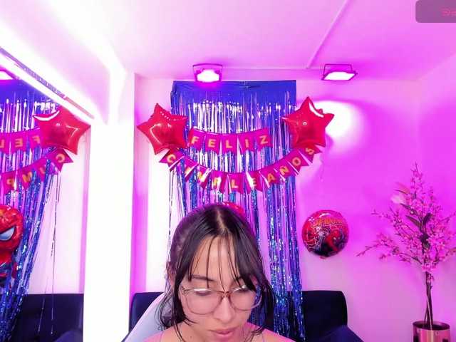 ary-gala live cam on BongaCams