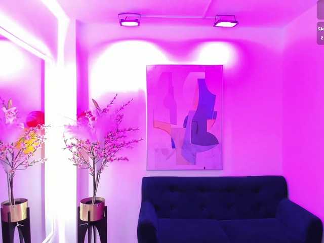 ary-gala live cam on BongaCams