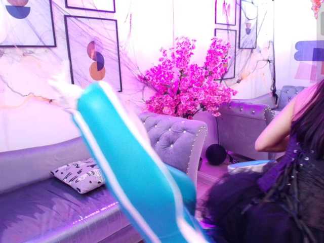 ary-gala live cam on BongaCams