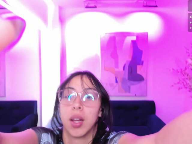 ary-gala live cam on BongaCams