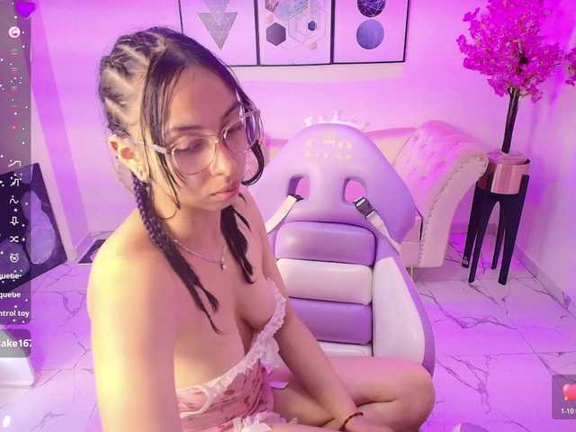 ary-gala live cam on BongaCams