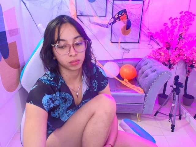 ary-gala live cam on BongaCams