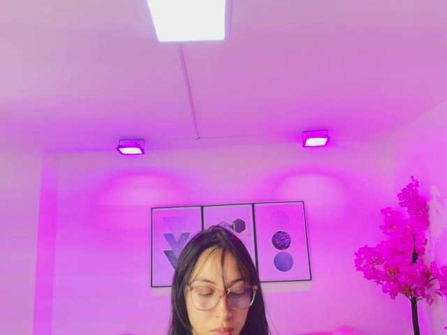 ary-gala live cam on BongaCams
