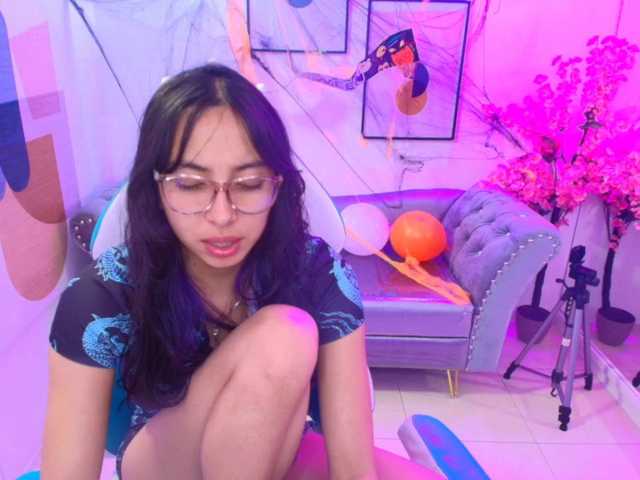 ary-gala live cam on BongaCams