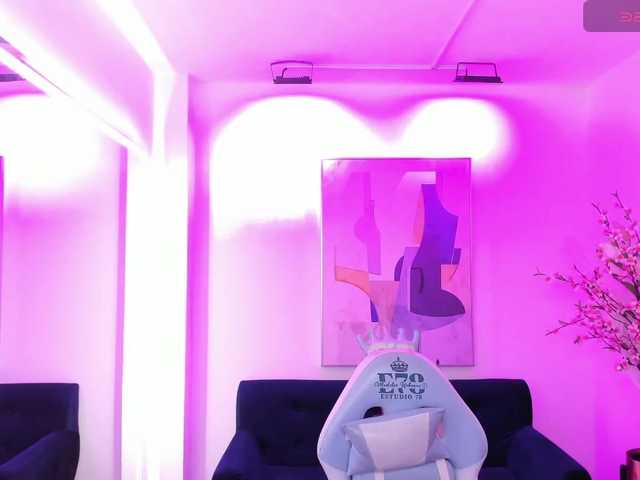 ary-gala live cam on BongaCams