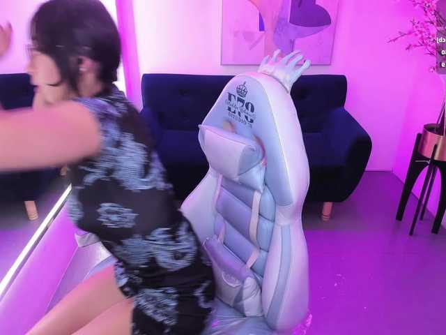 ary-gala live cam on BongaCams
