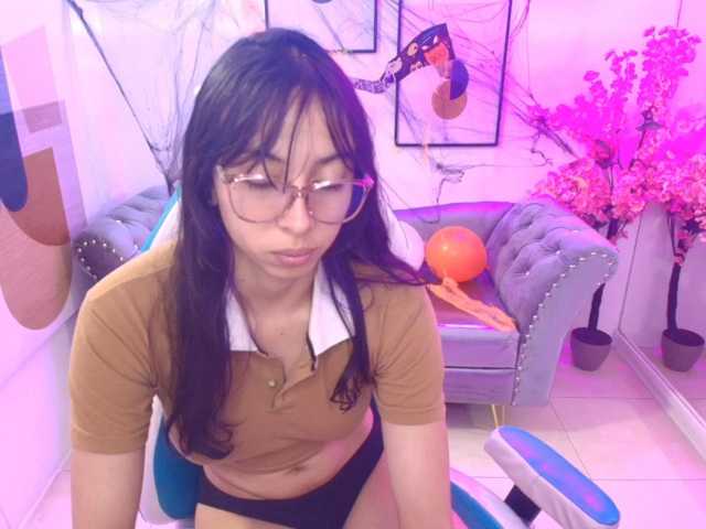 ary-gala live cam on BongaCams