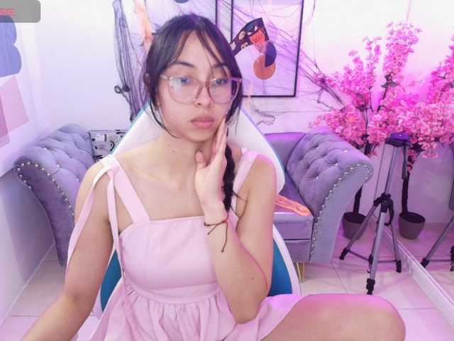 ary-gala live cam on BongaCams