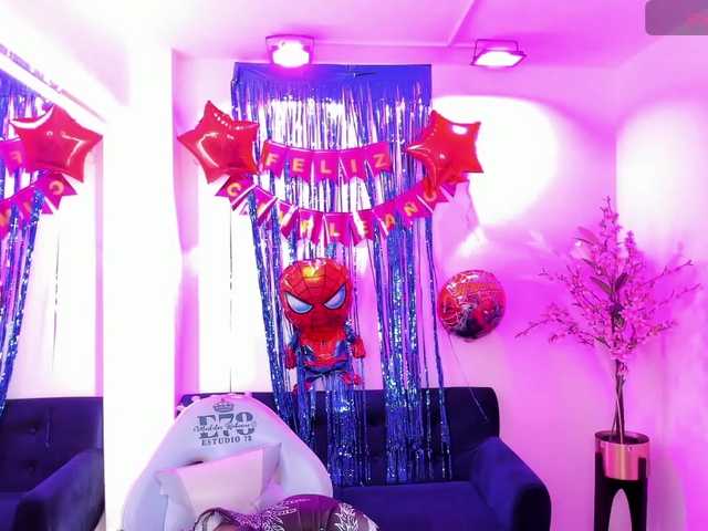 ary-gala live cam on BongaCams