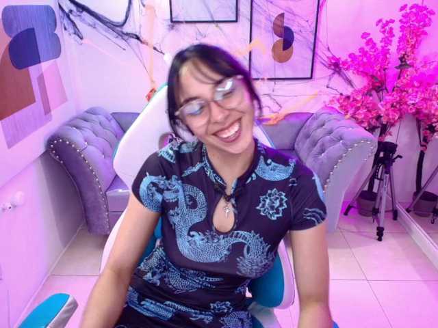 ary-gala live cam on BongaCams